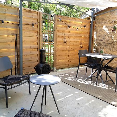 Bed and Breakfast La Tourelle 82 Saint-Antonin Exterior foto
