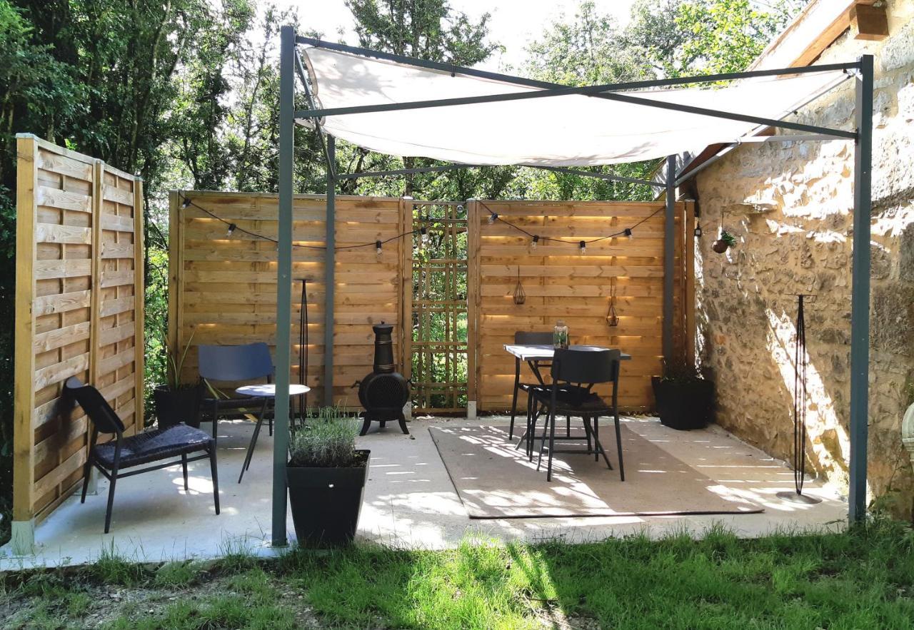 Bed and Breakfast La Tourelle 82 Saint-Antonin Exterior foto